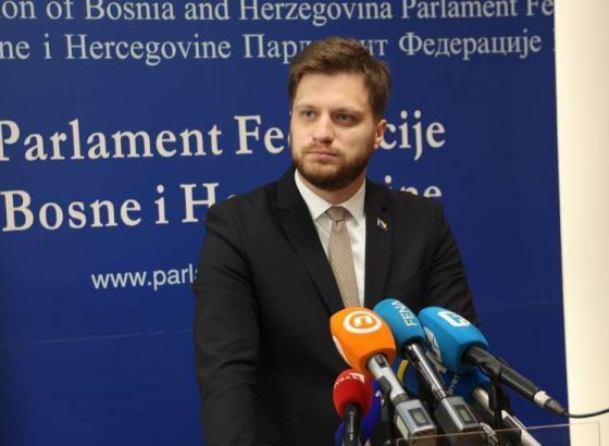 Čengić: Za situaciju oko seta zakona kriva predsjedavajuća Predstavničkog doma Parlamenta FBiH