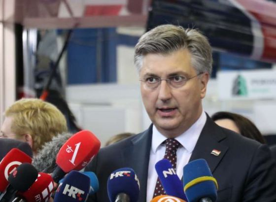Plenković za uravnotežen pristup na Kosovu, bez pristranosti