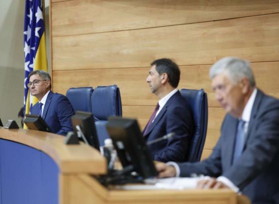 Poslanici DF-a predložili izmjene Zakona o sigurnosti saobraćaja na putevima u BiH