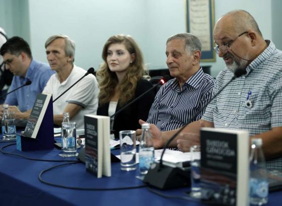 Promovisana knjiga američkog novinara Roya Gutmana koji je pozivao na intervenciju u BiH