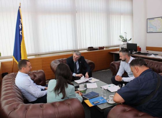 Forto i trgovci automobilima o pojednostavljenju i pojeftinjenju registracije vozila
