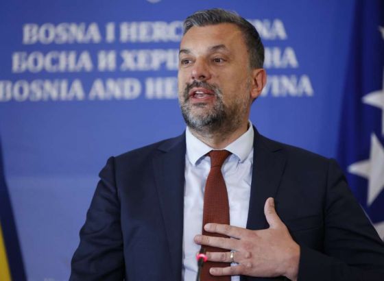Konaković zatražio zvaničan stav Republike Srbije u vezi s veličanjem ratnih zločina i zločinaca