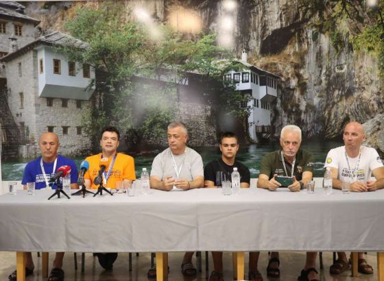 Na Svjetskom prvenstvu u mušičarenju 60 natjecatelja iz 13 zemalja