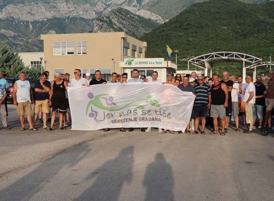 Građani Mostara opet prosvjedovali zbog deponije Uborak, traže njeno izmještanje na novu lokaciju