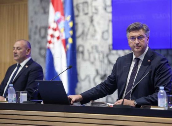 Plenković: Možemo raspravljati na izvanrednoj sjednici, ali rješenja će dati Vlada