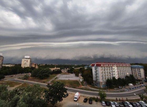 Snažno nevrijeme zahvatilo i Srbiju