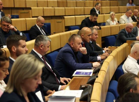 Predstavnički dom PFBiH raspravljao o zaključku Etičke komisije o istupu poslanika Karamatića