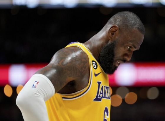 LeBronov sin doživio srčani i srušio se na parket