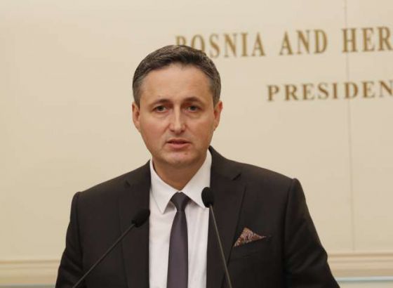 Bećirović za austrijski Der Standard: Hitno pojačati snage EUFOR-a