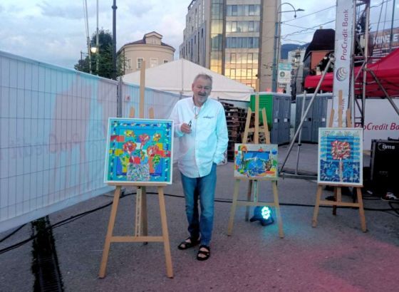 Na Eifelovom mostu "Izložba za Kinđeta"