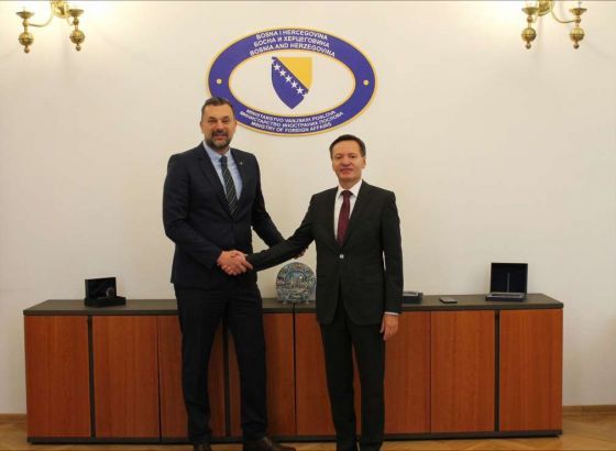 Ministar Konaković i ambasador Pacuretuo razgovarali o bilateralnim odnosima BiH i Rumunije