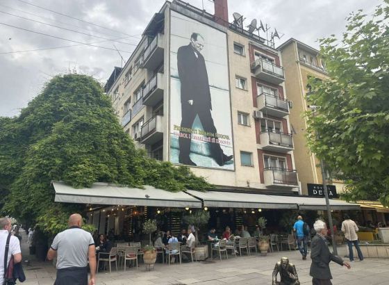 Veleposlanik SAD na Kosovu: Oprezno s licencom MTS