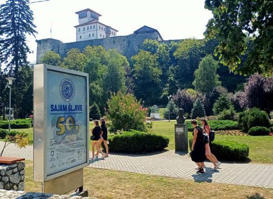 Sve spremno za otvaranje jubilarnog 50. Sajma šljive u Gradačcu