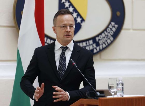 Szijjarto: EU izgubio na snazi, pomogla bi mu ekonomska suradnja s Kinom