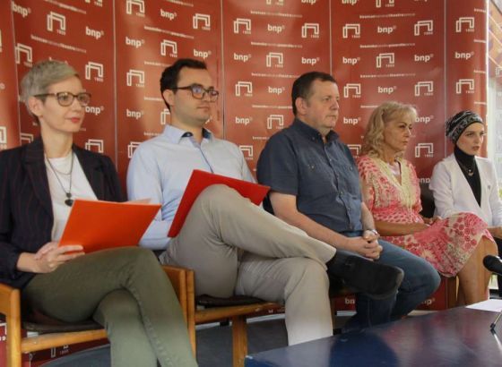 Predstava 'Balet osmjeha u oblaku dima' prva ovosezonska premijera BNP-a Zenica