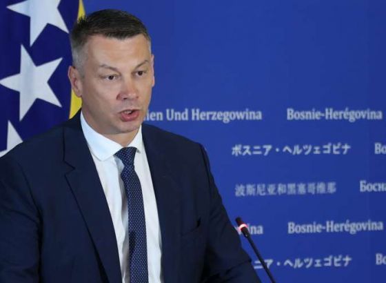 Nešić: Boravak Schmidta u BiH je upitan jer nije u potpunosti u skladu za zakonskim propisima