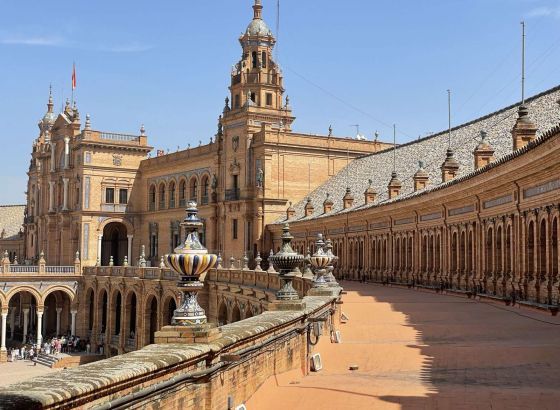 Magično putovanje u ANDALUZIJU: Od veličanstvene Alhambre do prelijepih plaža