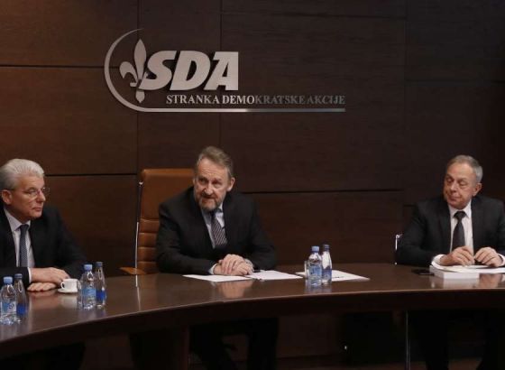 SDA poziva Komšića i Bećirovića da organizuju sastanak probosanskih političkih snaga
