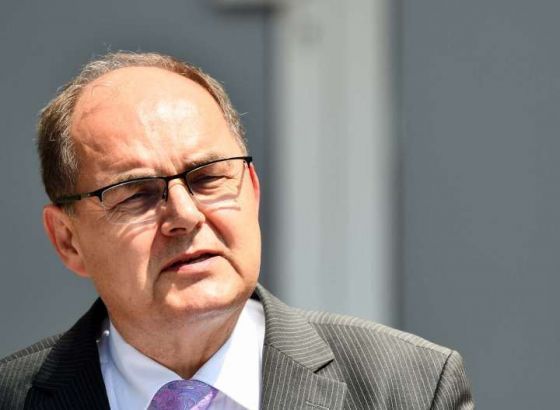 Schmidt poslao pismo Cvijanović: Ovo što radite je jako opasno