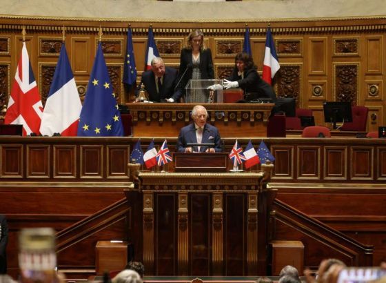 Kralj Charles obećao osnažiti 'neophodne' veze Francuske i Britanije