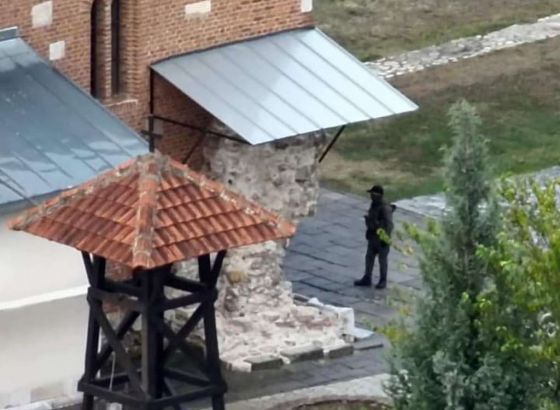 Priština: Ubijen jedan od napadača na policiju