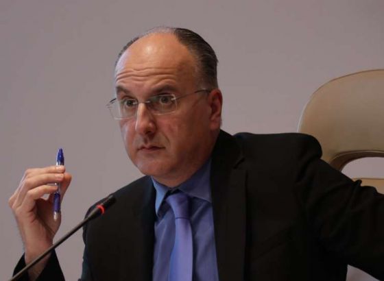 Arnaut: Za usvajanje zakona o državnoj imovini u Predsjedništvu BiH dovoljna su dva glasa
