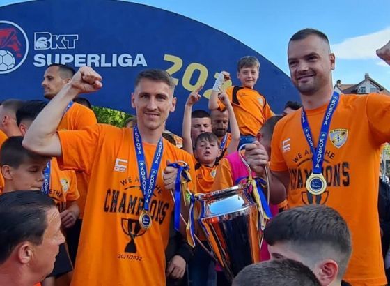 Slavlje na stadionu Fadilj Vokri - Balkani nadigrao zagrebačke "modre", Zrinjski pao u nadoknadi