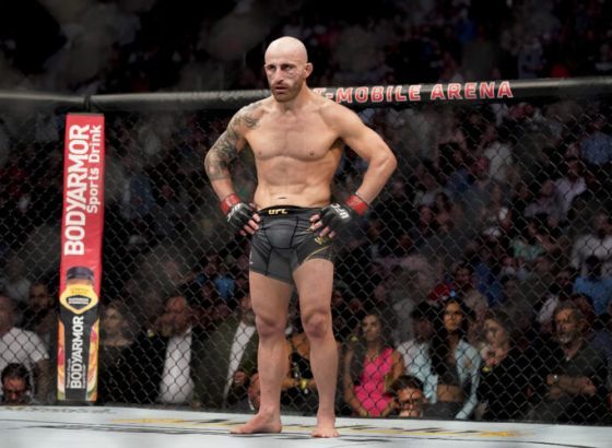 Oliveira odustao, umjesto njega Volkanovski