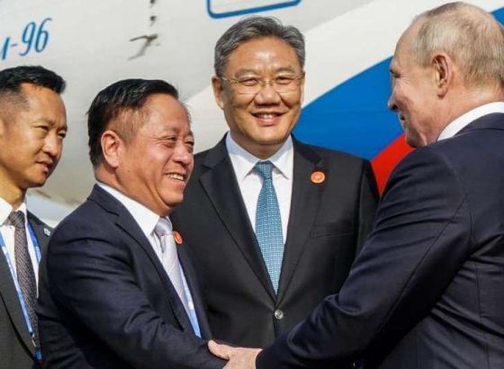 Putin doputovao u Kinu, sastat će se s Xi Jinpingom