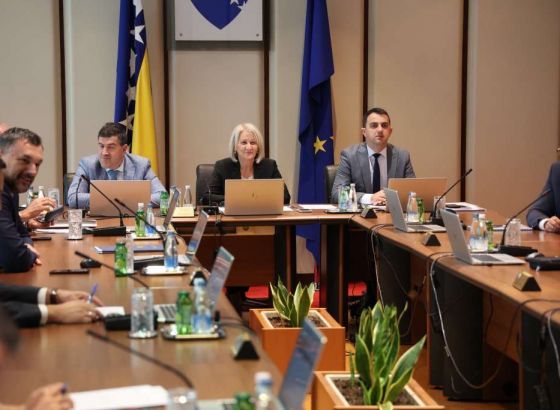 Vijeće ministara BiH - Državljani BiH oslobođeni viza za ulazak u UAE