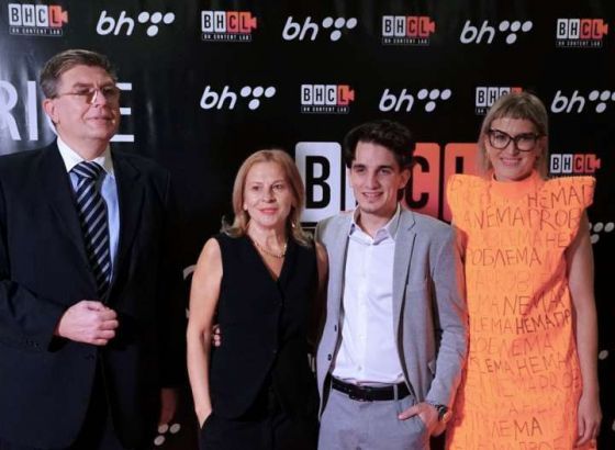 U Sarajevu premijerno prikazana nova domaća serija 'Znam kako dišeš' Jasmile Žbanić