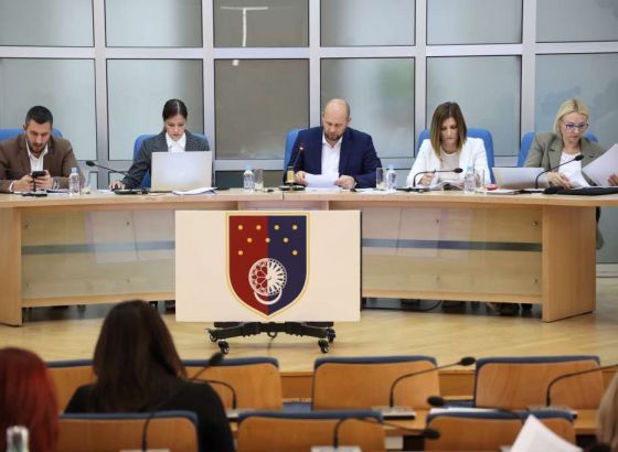 Skupština KS danas o ostavci premijera Uka i razrješenju Vlade Kantona Sarajevo
