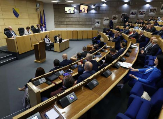 Sjednica Predstavničkog doma završena noćas iza tri sata, danas druga u 11 sati