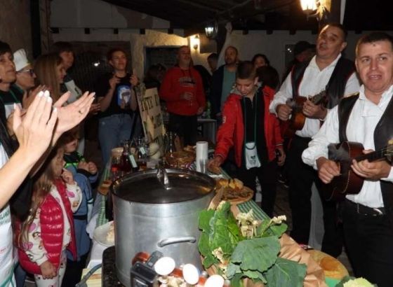 Održana tradicionalna gastro manifestacija 'Raštikijada 2023.' u Grudama