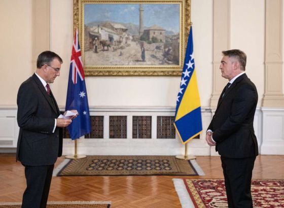 Komšić primio akreditivno pismo novoimenovanog ambasadora Australije za BiH sa sjedištem u Beču