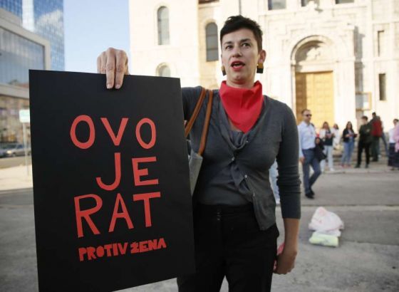 Kako bh. politika tretira rodno zasnovano nasilje: „Kada žena dobije šamar, zaboravlja ono što ga je uzrokovalo“