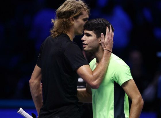 Zverev poslije preokreta pobijedio Alkarasa