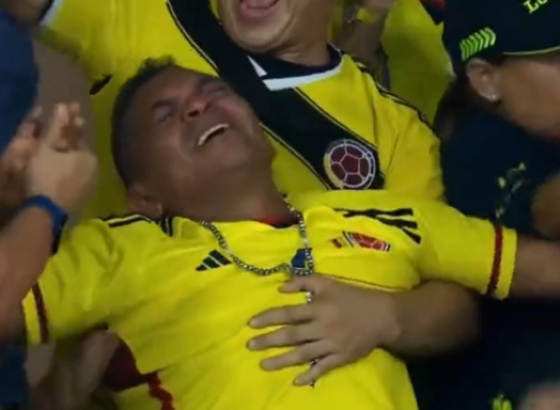 Tata Dijaz u transu dok njegov sin ruši veliki Brazil
