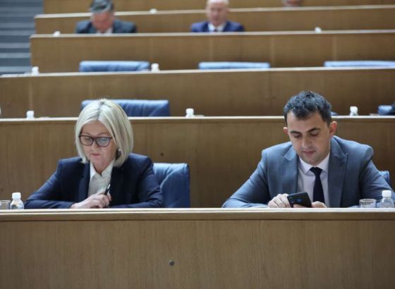 PSBiH - Nisu usvojeni prijedlozi zakona o prestanku važenja zakona o Sudu i Tužilaštvu BiH