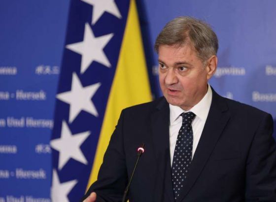 Zvizdić: Dodik u ucjenjavačkom tonu iznosi samo njemu poznate 'prioritete'