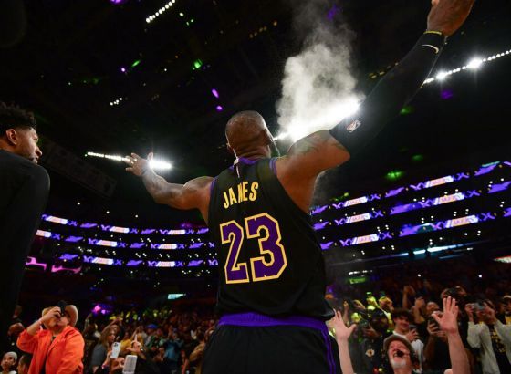 Niko nikad kao Lebron, u Atlanti palo 309 poena