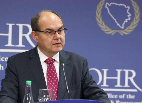 Schmidt u Parizu pozvao političko vodstvo BiH da pojača napore na euroatlanstskom putu