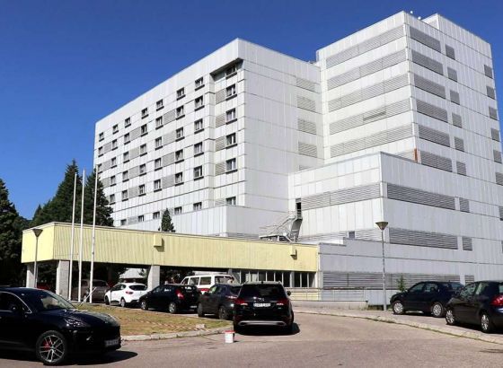 Pacijentica izvršila samoubistvo skokom s četvrtog sprata SKB-a Mostar