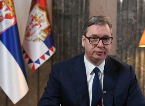 Vučić: Oporba besmislicama priprema alibi za izborni neuspjeh