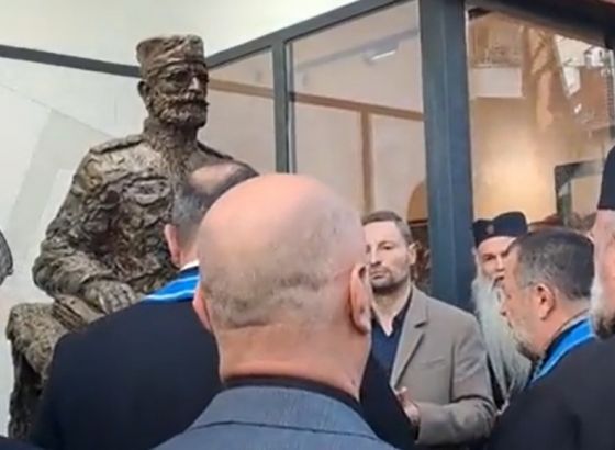 TRAČ PARTIJA SENADA AVDIĆA: Mogli ste u predratnim godinama finog zatvora „zaglaviti“ zbog te pjesmice ...