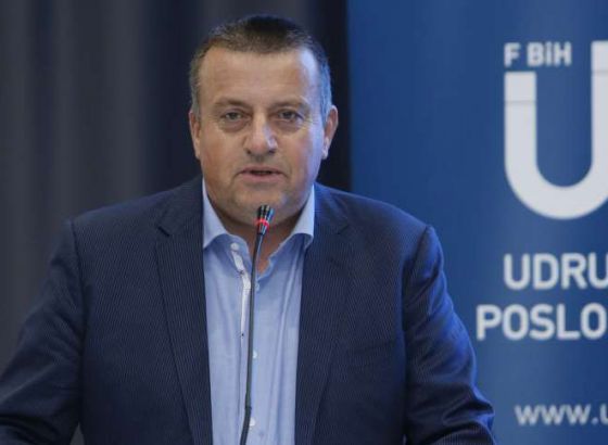 Poslodavci nastavljaju insistirati na pomjeranju roka za plaćanje PDV na zadnji dan u mjesecu