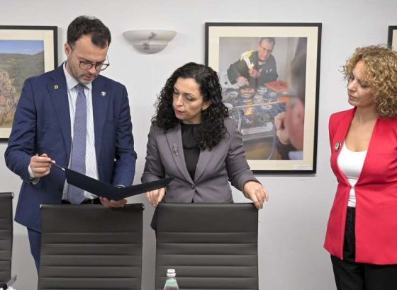 Voditelj Ureda kosovske predsjednice podnio ostavku