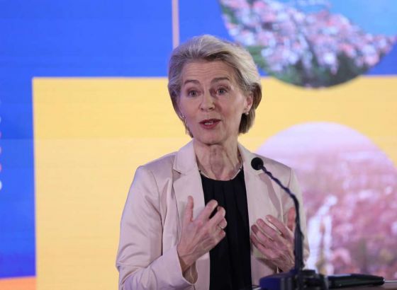 Von der Leyen predložila olakšice za prekogranične vojne projekte EU