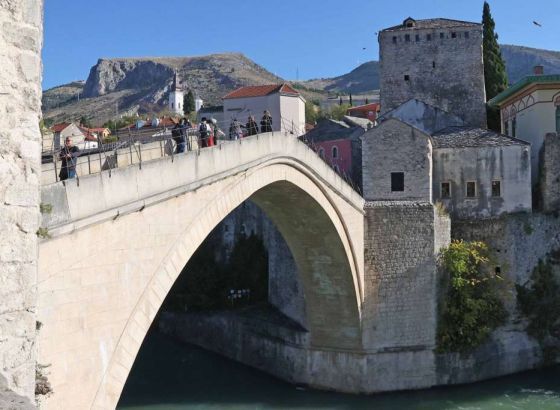 Kreće turistička tura 'Putevima nevidljivih Mostarki'