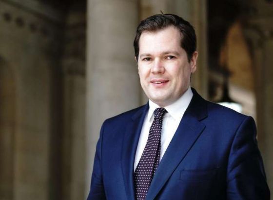 Robert Jenrick podio ostavku na mjesto ministra za migracije zbog zakona o Ruandi